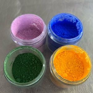 MAC Pigments: Cool Pink, Green, Royal Blue, Yellow